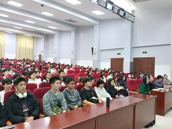 说明: 活动现场