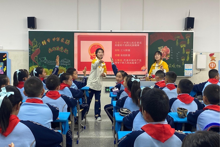 九游会国际分获集体与个人“湖北青年五四奖章”