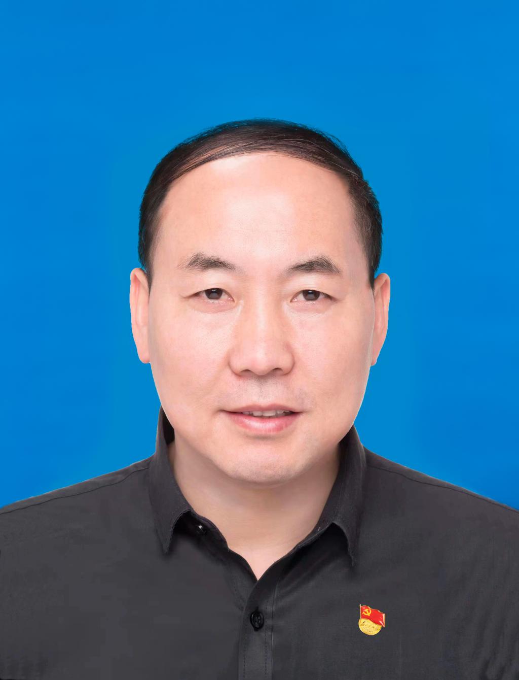 李军